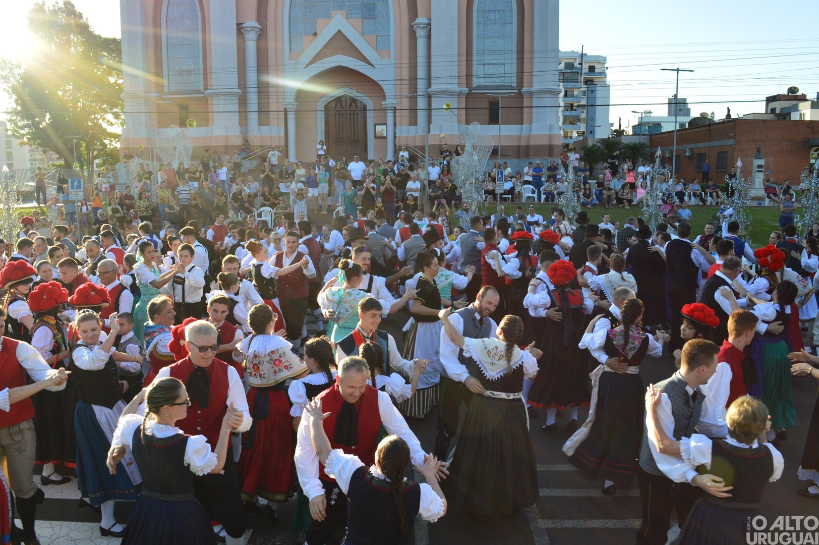 24º Encontro Regional de Grupos de Danças Folclóricas Alemãs  acontece neste sábado em FW
