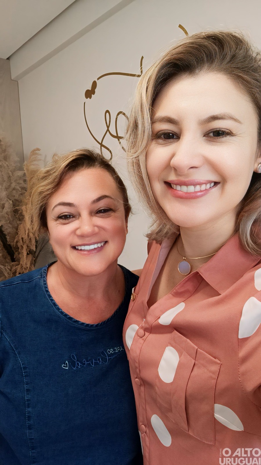 Tatieli Peixoto Signori reinaugura consultório em FW