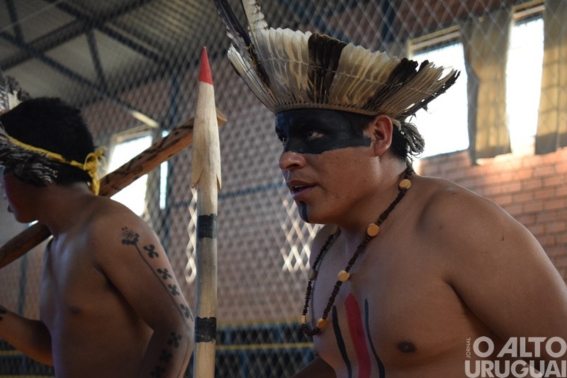 Projeto "O Povo Kaingang" realiza apresentações em municípios da região