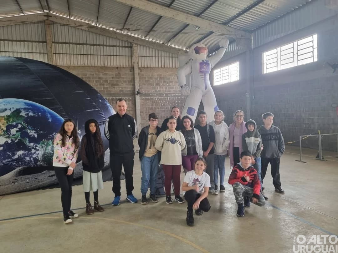 Vista Alegre recebe planetário itinerante