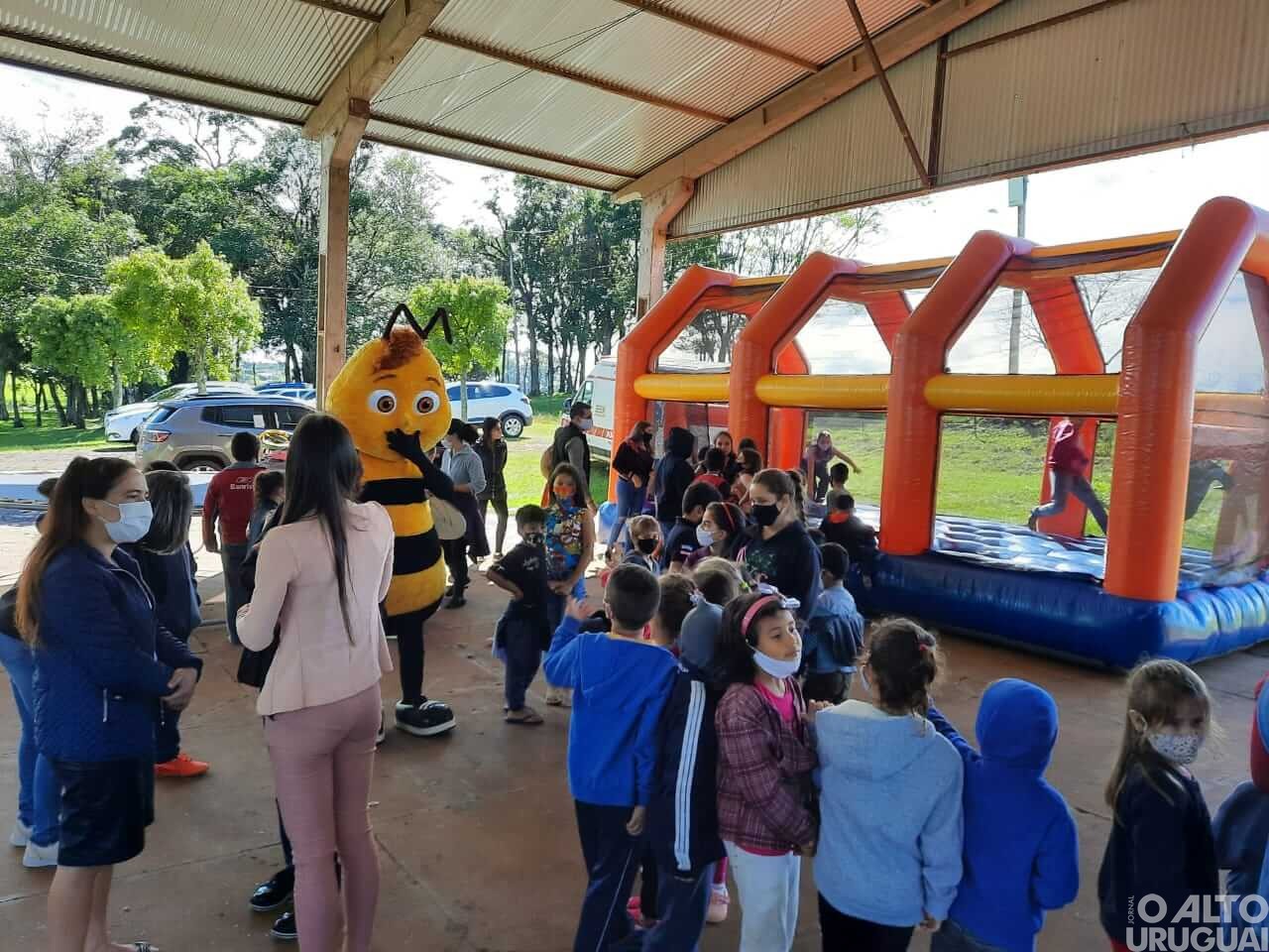 Caiçara celebra Dia das Crianças com programação variada