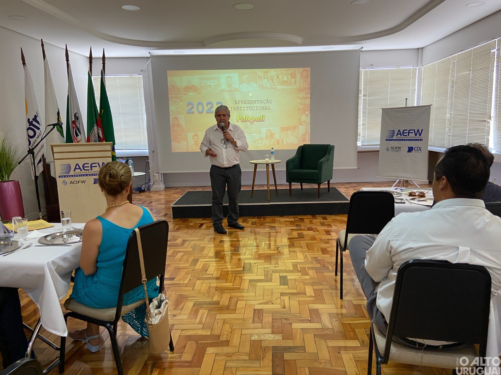 Primeira edição do No Tom da Conversa homenageia Nelso Razia