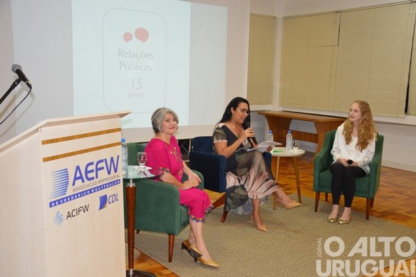 UFSM/FW celebra 15 anos do curso de Relações Públicas