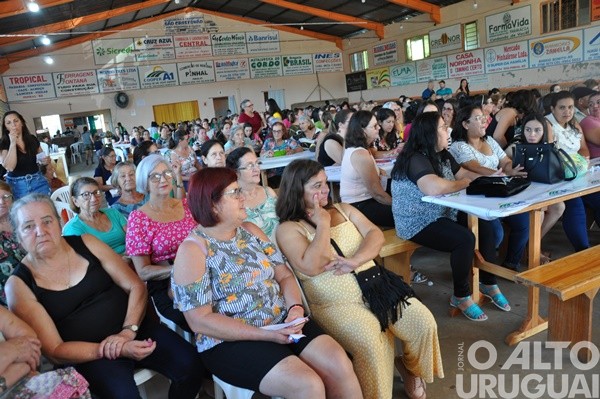 Cresol Raiz realiza assembleia-geral em Pinhal