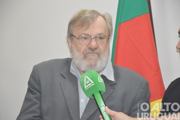 Prefeitura de FW apresenta selo e programação comemorativos aos 70 anos