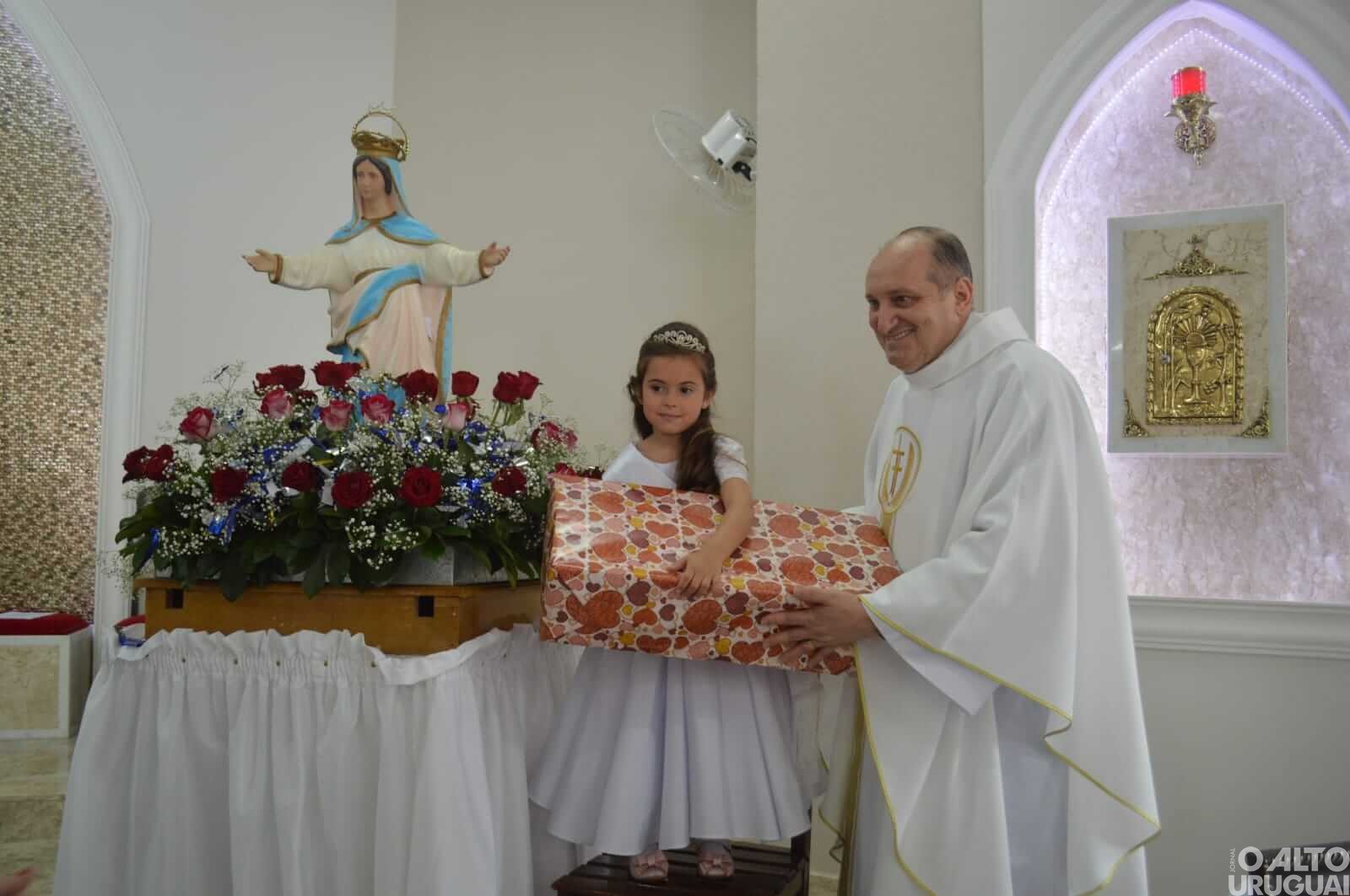 FW: bairro Jardim Primavera homenageia sua padroeira