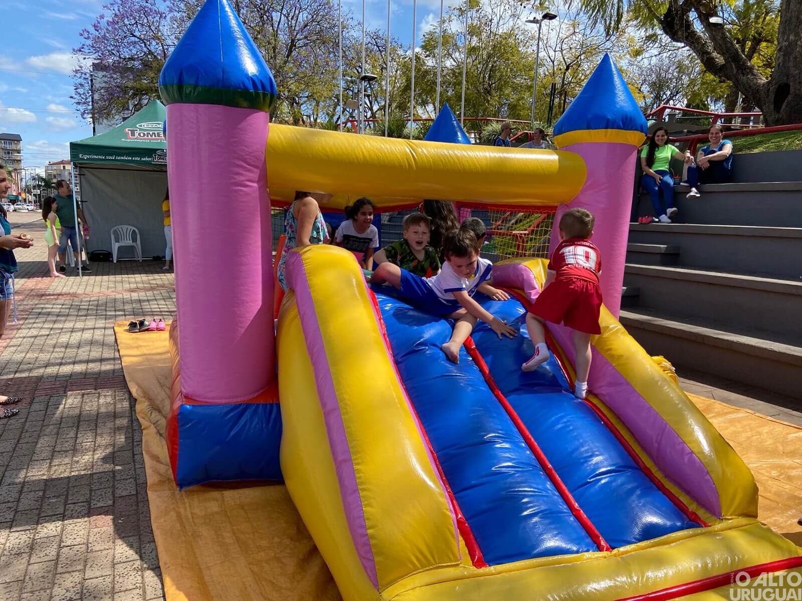 Ação da Administração de FW em alusão ao Dia das Crianças reúne grande público