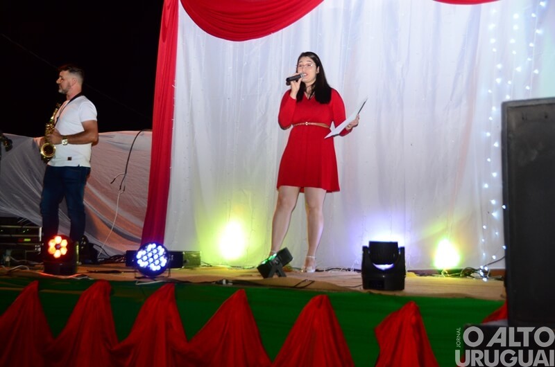 Programação de Natal reúne famílias em Caiçara