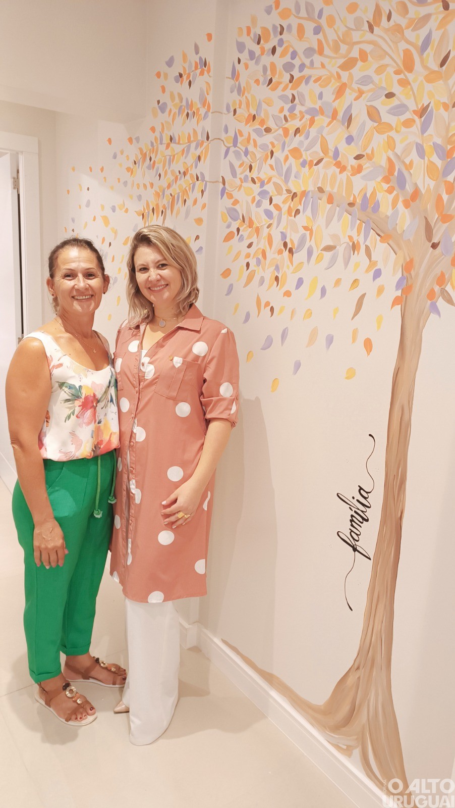 Tatieli Peixoto Signori reinaugura consultório em FW