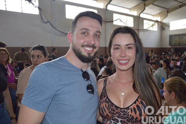 Festa do São Miguel do Braga reúne centenas de pessoas