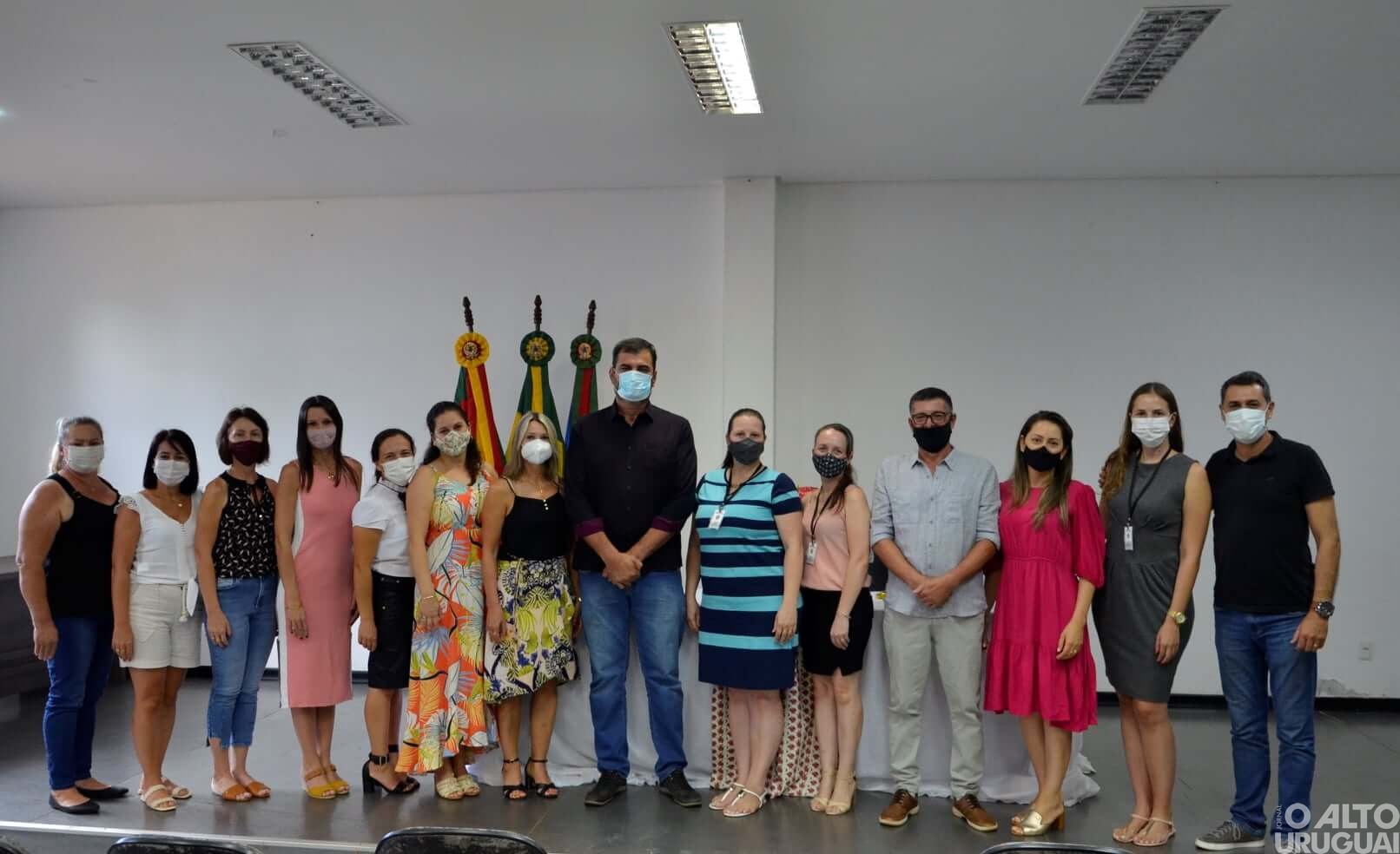 Caiçara: Novos diretores e coordenadores pedagógicos são empossados