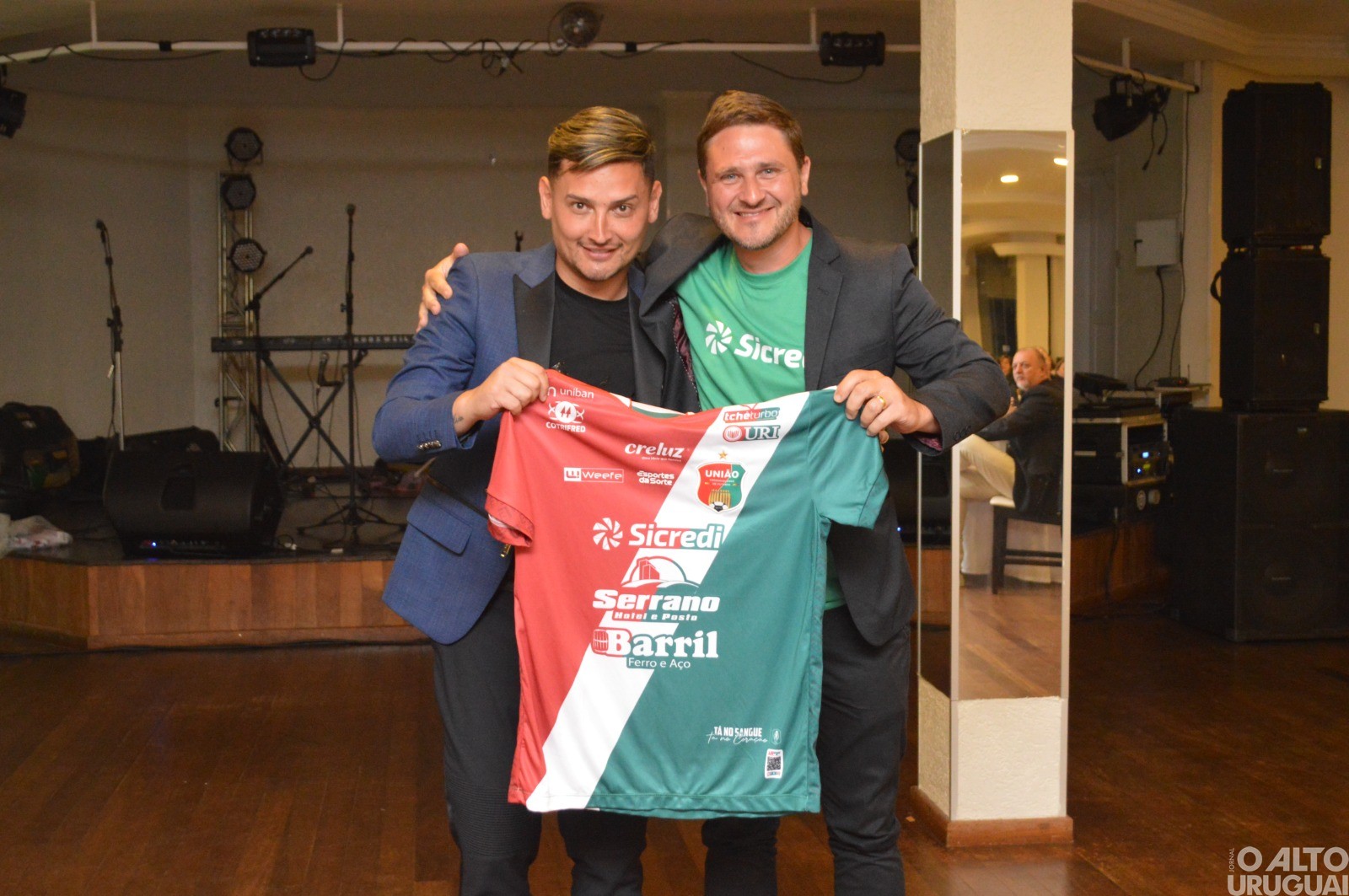 União Frederiquense apresenta novo uniforme e patrocinadores