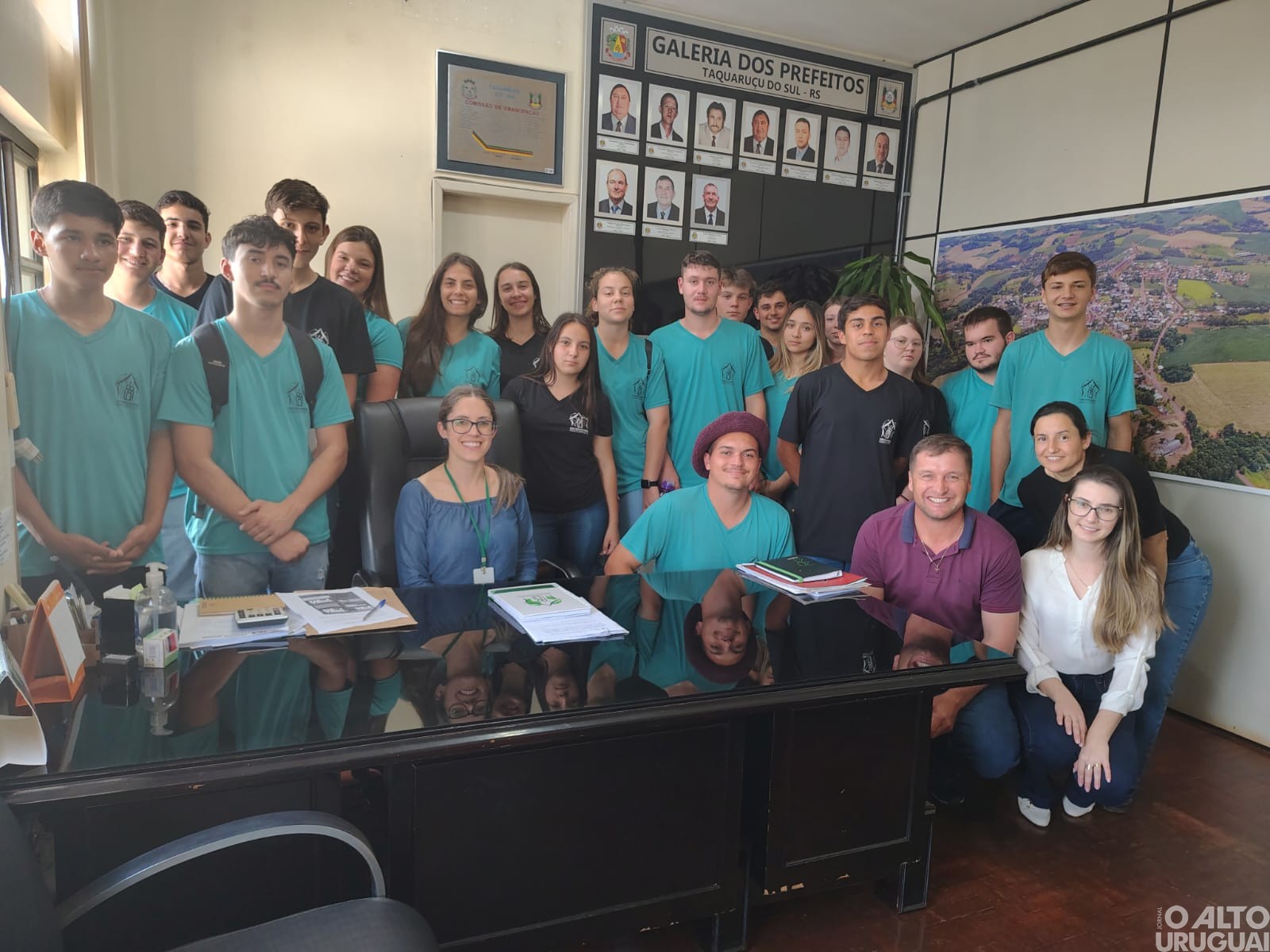 Estudantes da CFR de FW conhecem estrutura política de Taquaruçu do Sul