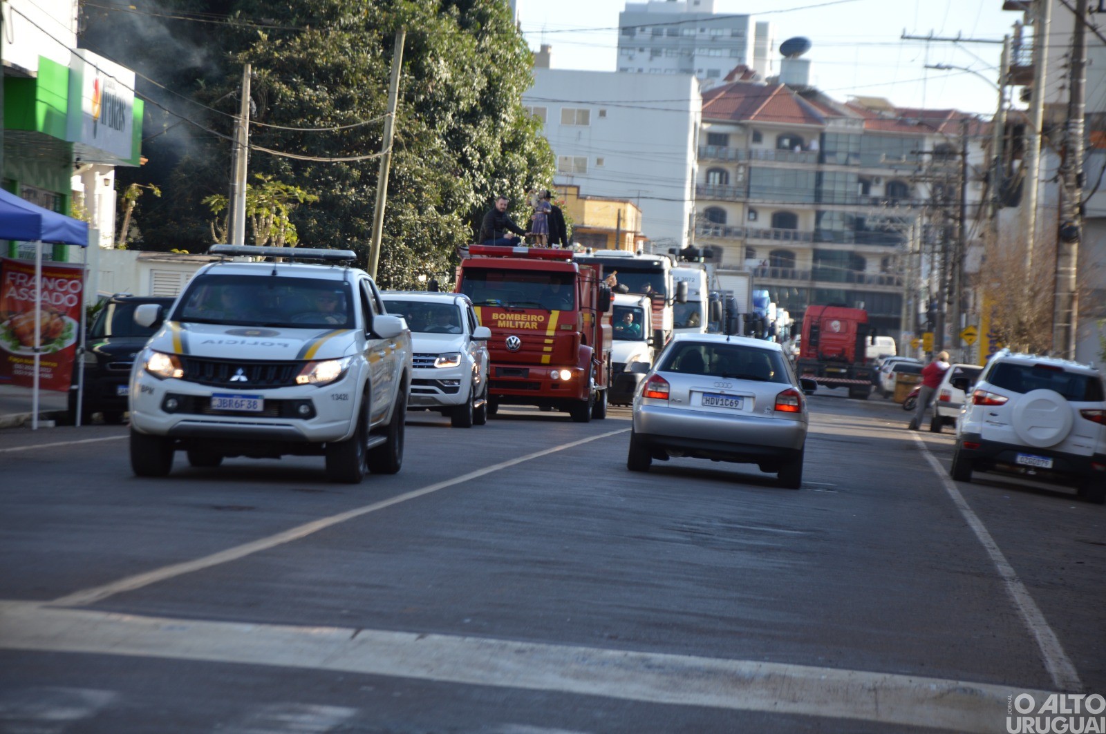 Centenas de pessoas participam da Festa de São Cristóvão em FW