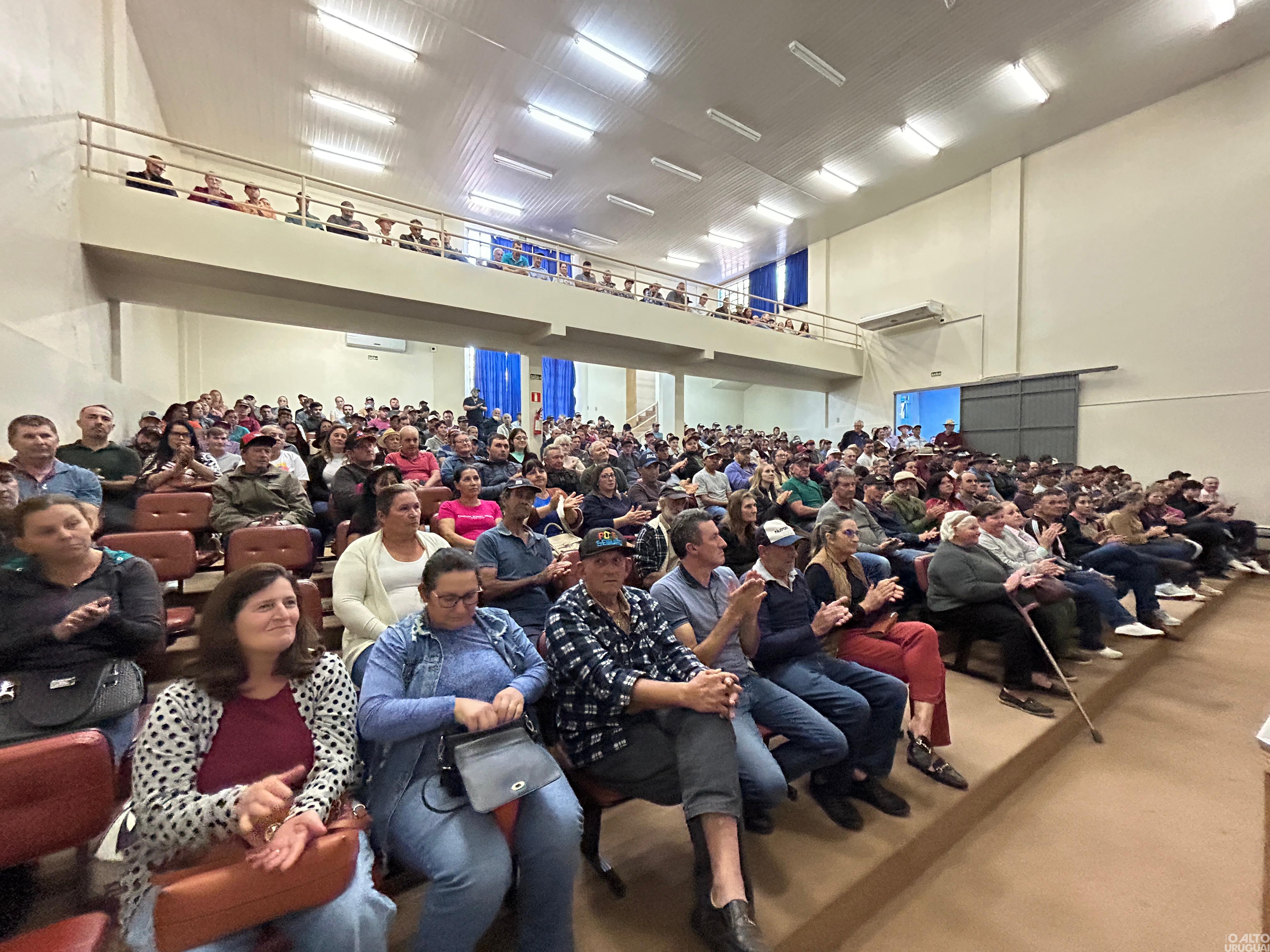 Reunião com produtores apresenta Operação Terra Forte em Seberi