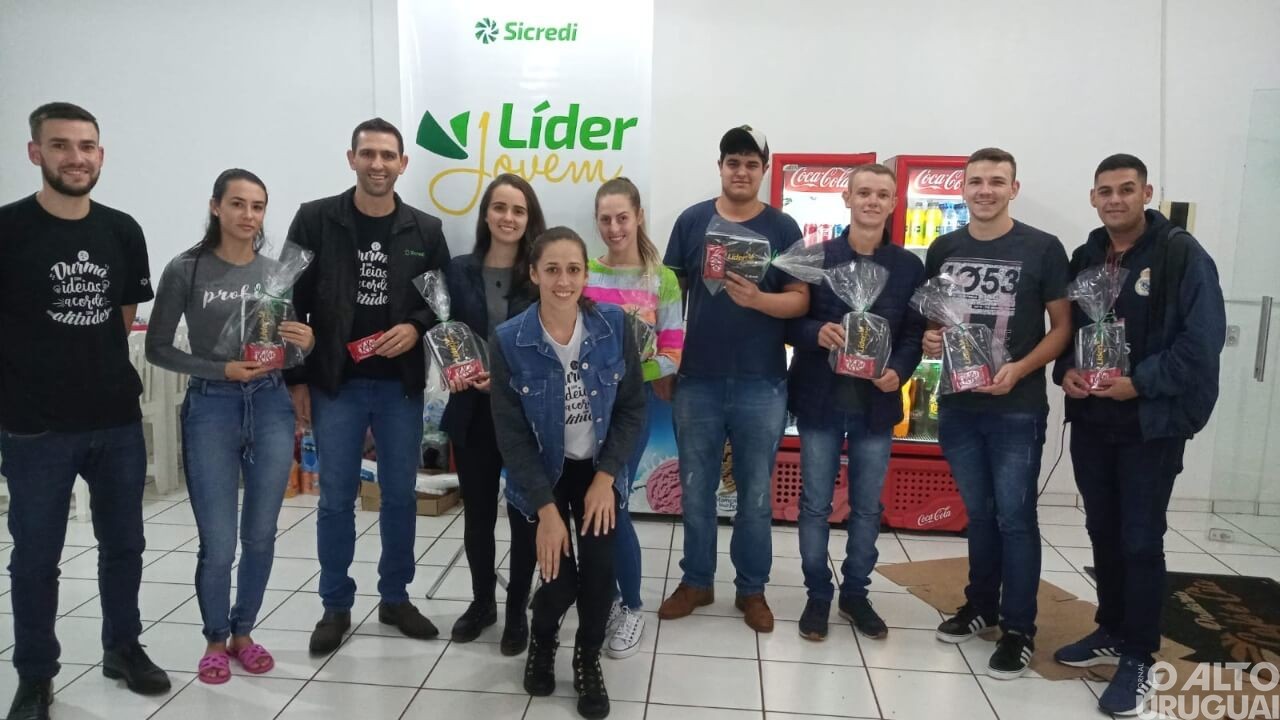 Líder Jovem e Sicredi Mulher iniciam novas turmas em 2022