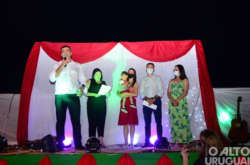 Programação de Natal reúne famílias em Caiçara