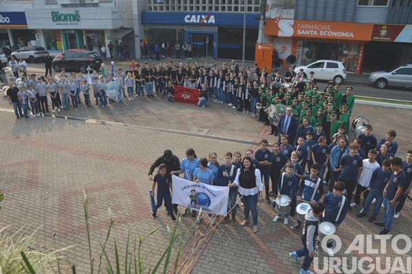 Solenidade marca início das comemorações da Semana da Pátria em FW