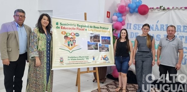 Servidores de Pinhal participam do 2º Seminário de Educação Fiscal
