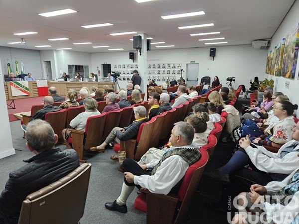 Etnias são homenageadas na Câmara de Vereadores
