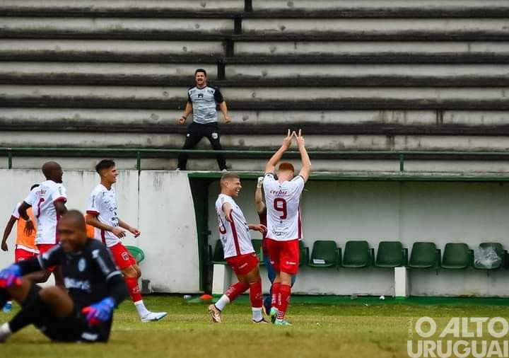 União-FW vence Gaúcho na partida de estreia da Divisão de Acesso