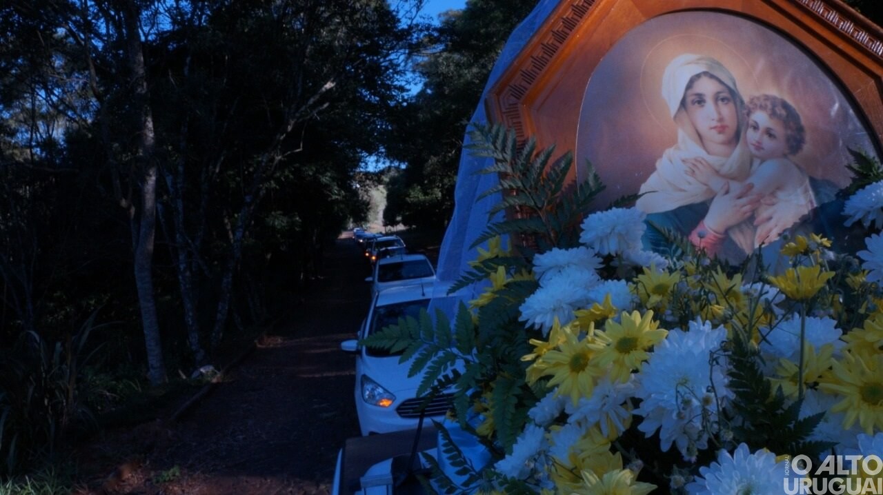 Carreata do Movimento de Schoenstatt arrecada doações para entidades de FW