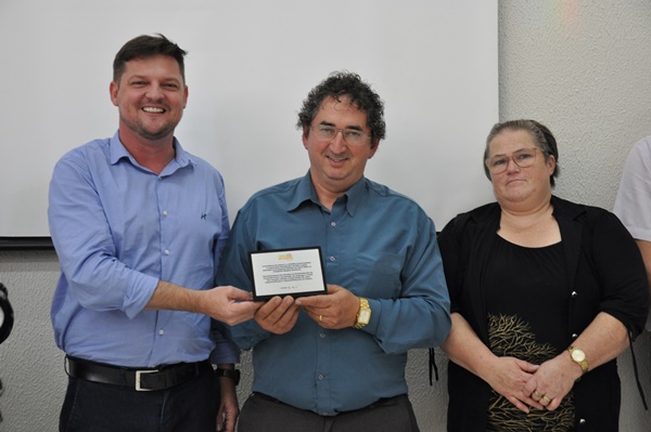 Homenagem da prefeitura e Aciseb aos empresários destaques de Seberi