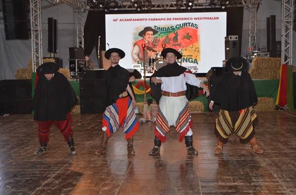 45º Acampamento Farrapo de FW - Fandango com Portal Gaúcho