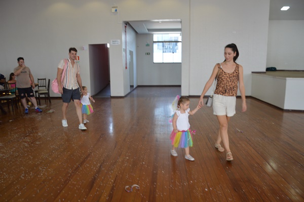 Carnaval Infantil no Clube Harmonia - domingo, dia 2 de março