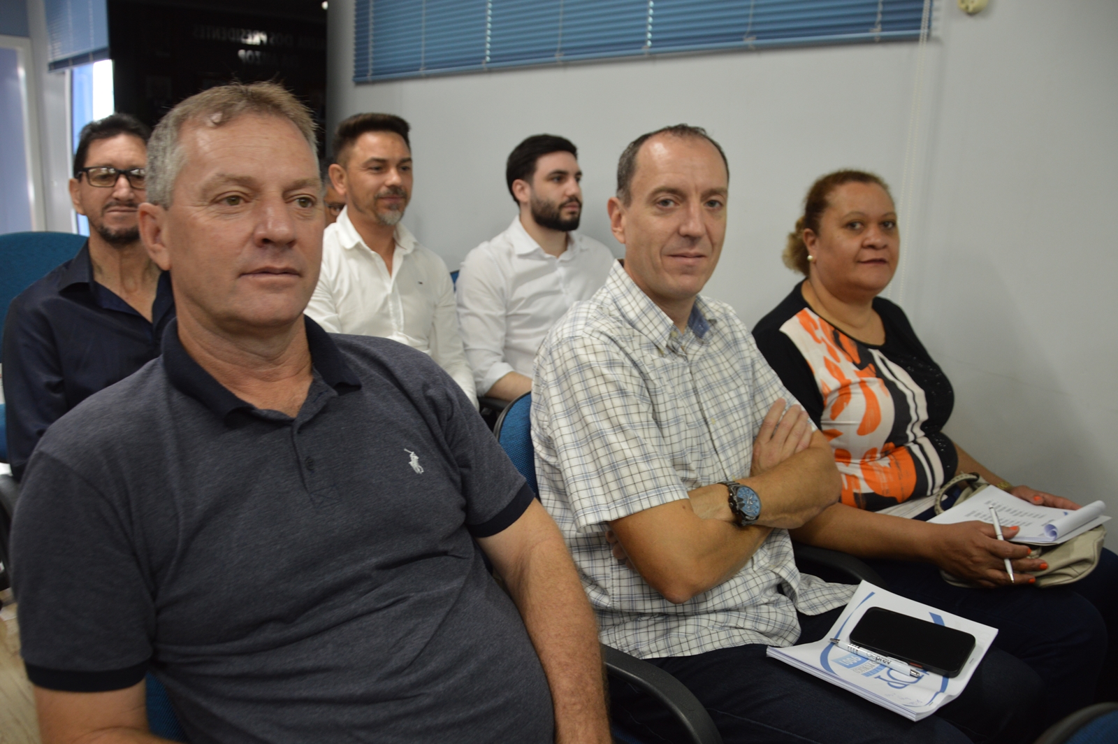 Amzop orienta novas administrações municipais sobre gestão e questões jurídicas