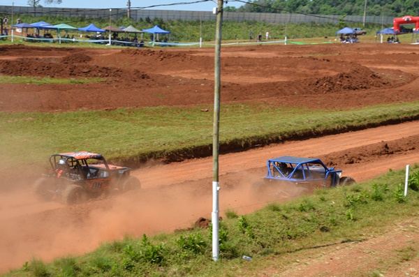 FW - etapa do Campeonato Brasileiro de Jeep e Gaiola Cross