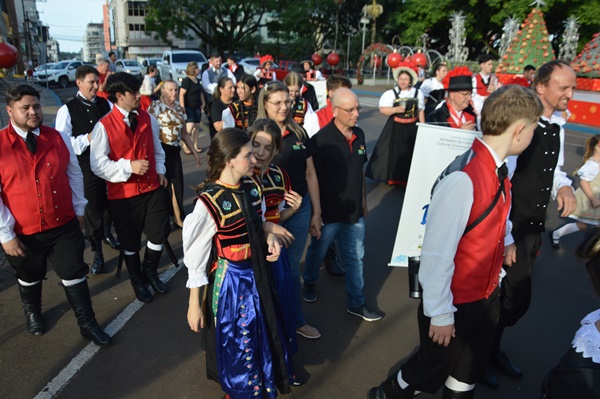 2ª Novemberfest reúne grande público em Frederico Westphalen