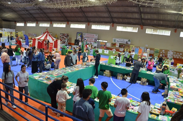16ª Feira do Livro de Vicente Dutra