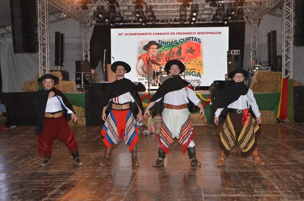 45º Acampamento Farrapo de FW - Fandango com Portal Gaúcho