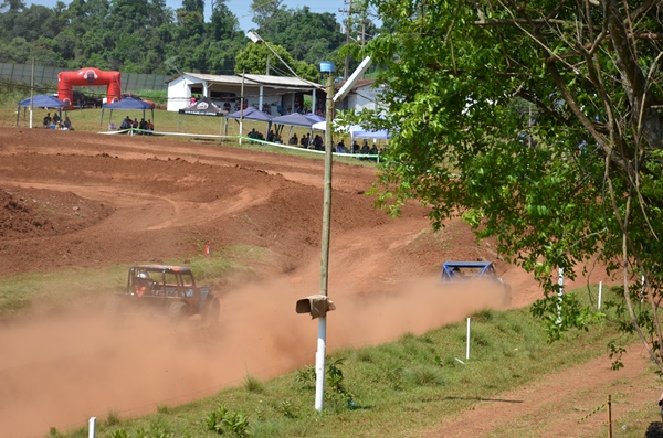 FW - etapa do Campeonato Brasileiro de Jeep e Gaiola Cross